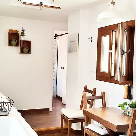 Homestay Bright With Ac And Rooftop Terrace In The Heart Of Cadiz